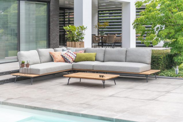 4 Seasons Outdoor Cucina platform loungeset * SALE *