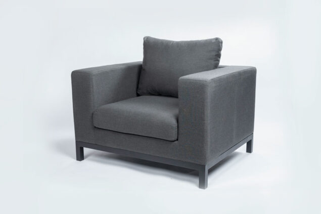 Flow. Square loungechair sooty